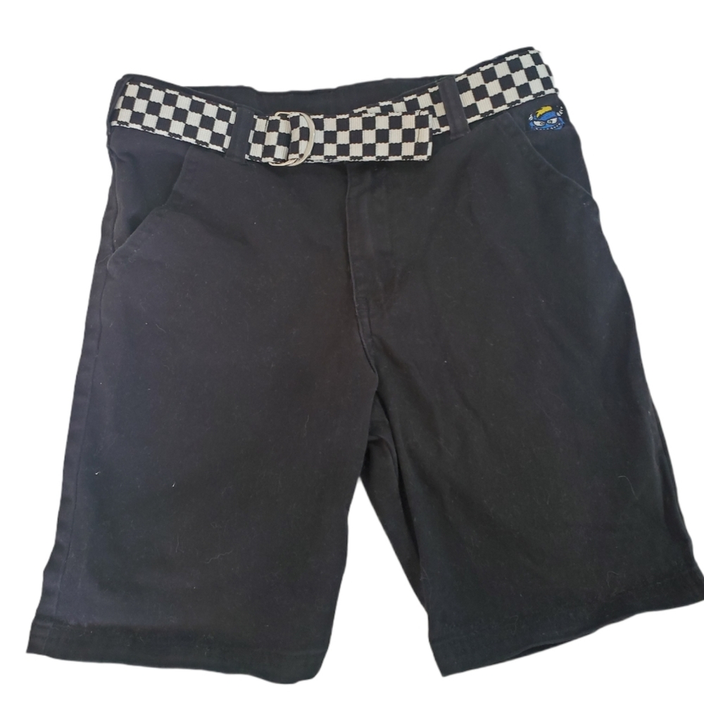 Kids black short sz 8